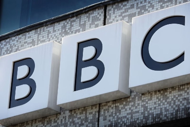 英國政府研擬將YouTube、Netflix納入課徵範圍，每年增收近240美元「串流稅」拯救公共媒體財政