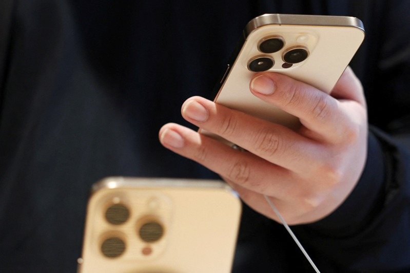 蘋果iPhone 17 Air傳太薄了「取消實體SIM卡」 恐在中國大陸卡關 | udn科技玩家