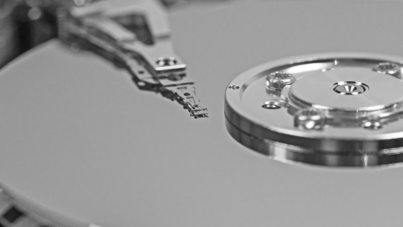 Report: Most HDDs Die After Almost 3 Years, Newer Models Are Less Reliable