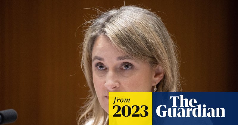 Optus CEO Kelly Bayer Rosmarin resigns after network outage