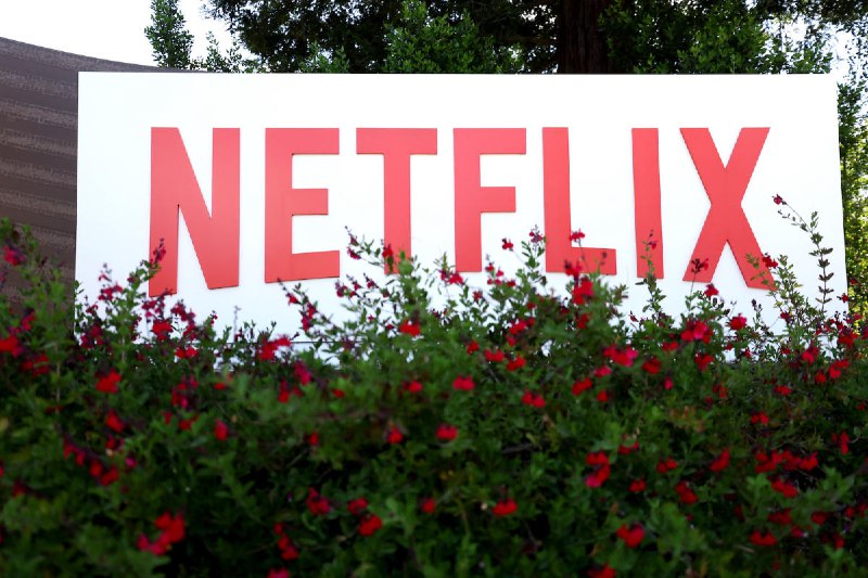Netflix 開始取消「基本」計劃，「帶廣告」是唯一入門版本