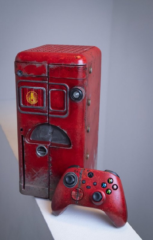 Xbox《原子之心》限定主机公开：冰箱魅魔伴身边