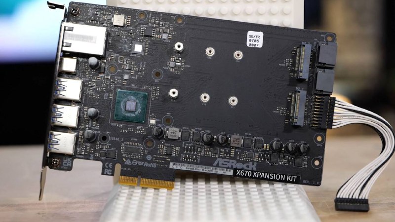 华擎 可能在搞点很新的东西？B650 转 X670 扩展卡曝光两个PCIe 4.0 x4 M.2 、三个USB-A、一个USB-C （10Gbps）、两个SATA一个10GbE网口来源（游侠网、VideoCardZ、Level1Techs）华擎不愧是妖板厂，从来没有让我们失望