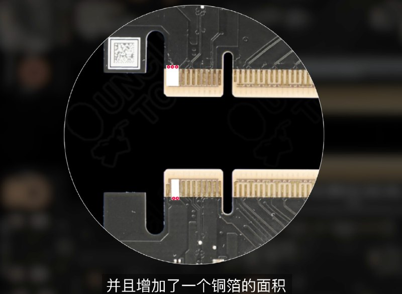 魔改 PCIe 前部供电金手指实现 250W“无线”供电，华硕展示板卡概念设计