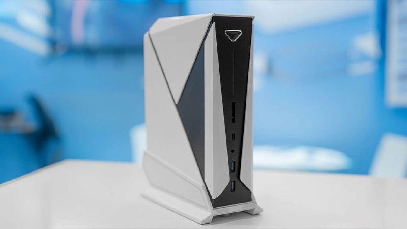 积核 GEEKOM 展示 APro8 Max 主机，配 Ryzen 9 8940HS 和 Radeon RX 7600M XT