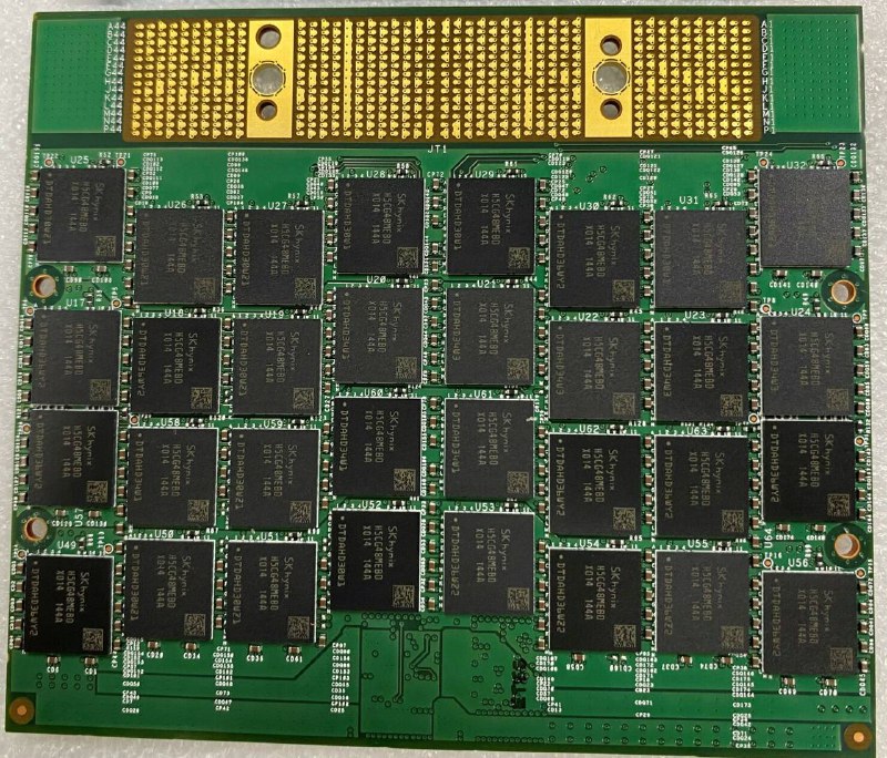 Dell 为其新款 Precision 笔电引入 CAMM DDR5 内存模组，多达128GB容量·摊大饼，比倾斜安装的 SO-DIMM 更薄