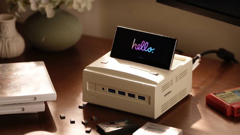 准系统 4499 元起：AYANEO Retro Mini PC AM01S 迷你主机开启预售，配锐龙 AI 9 HX370 CPU、仿麦金塔外观